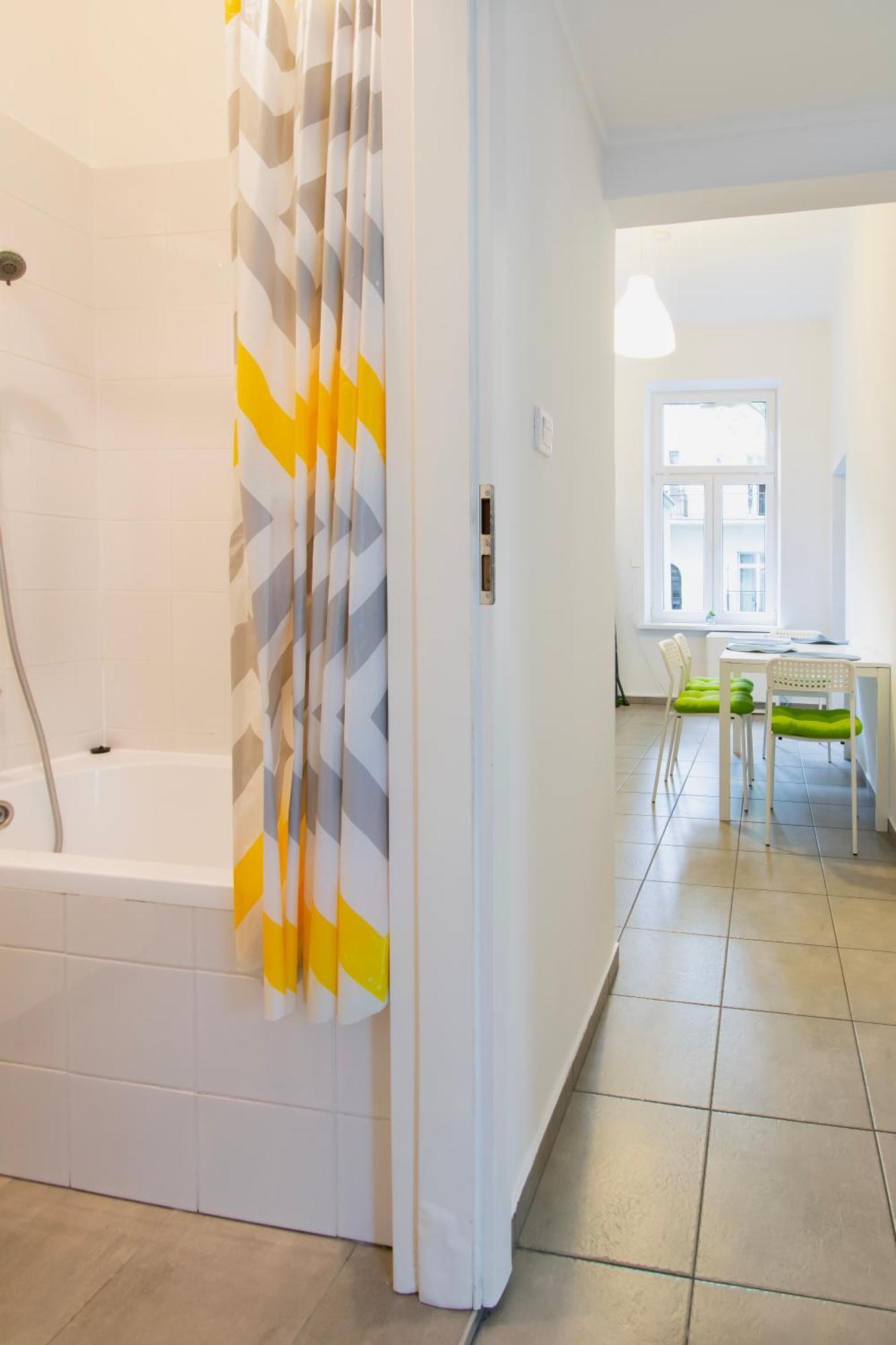 Light Apartment Zyblikiewicza Street Krakow Exterior photo